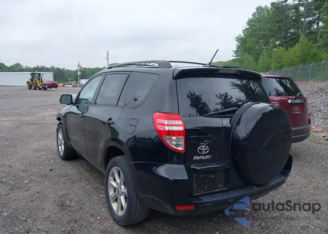 2012 Toyota Rav4 из США, поврежденный, VIN 2T3BF4DV4CW198537
